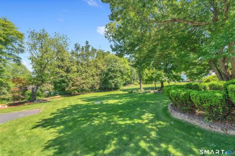 82 Spoke Drive Shelton CT 06484