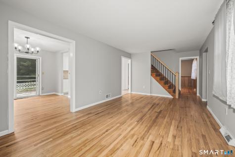 19 Sheffield Road North Haven CT 06473