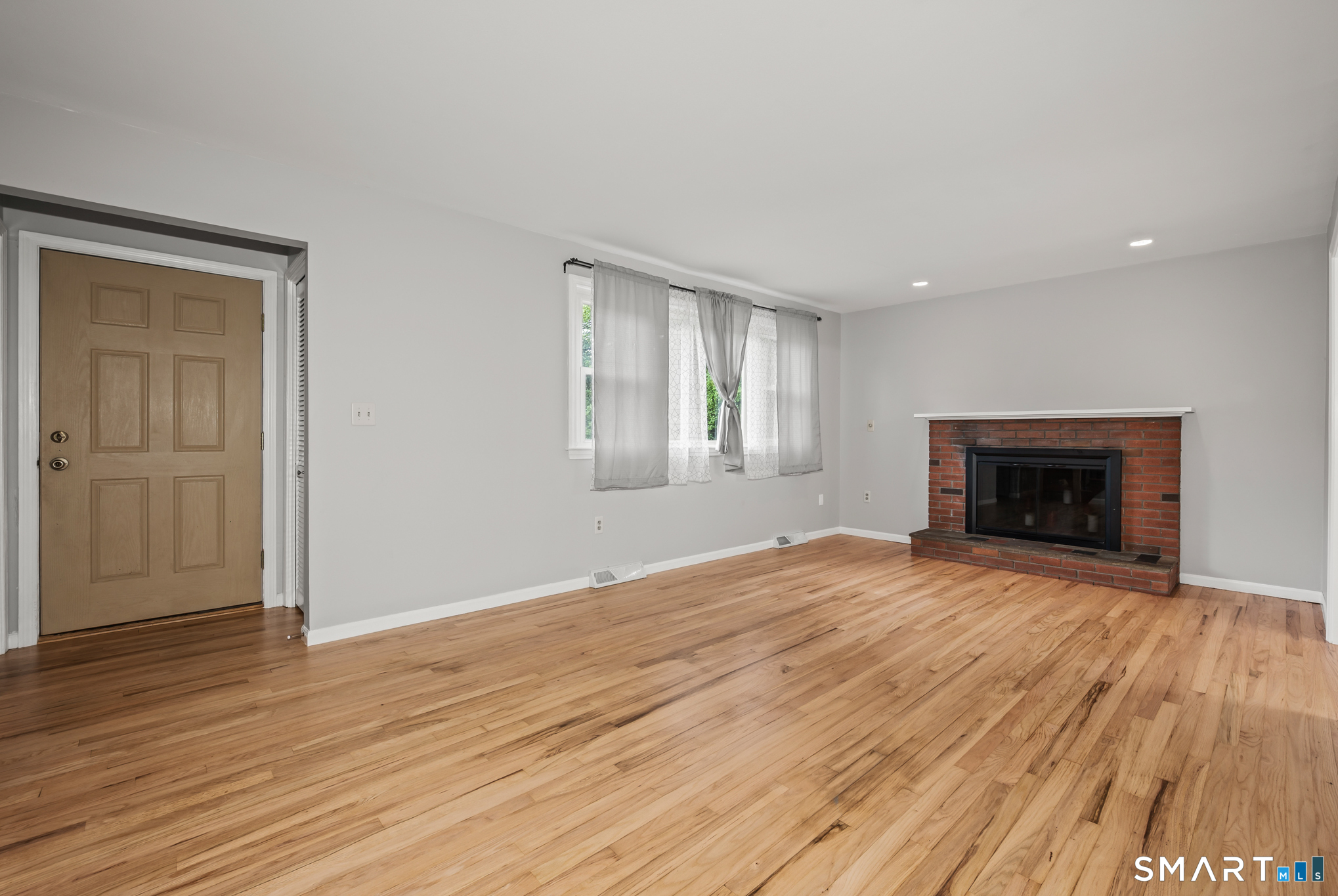19 Sheffield Road North Haven CT 06473
