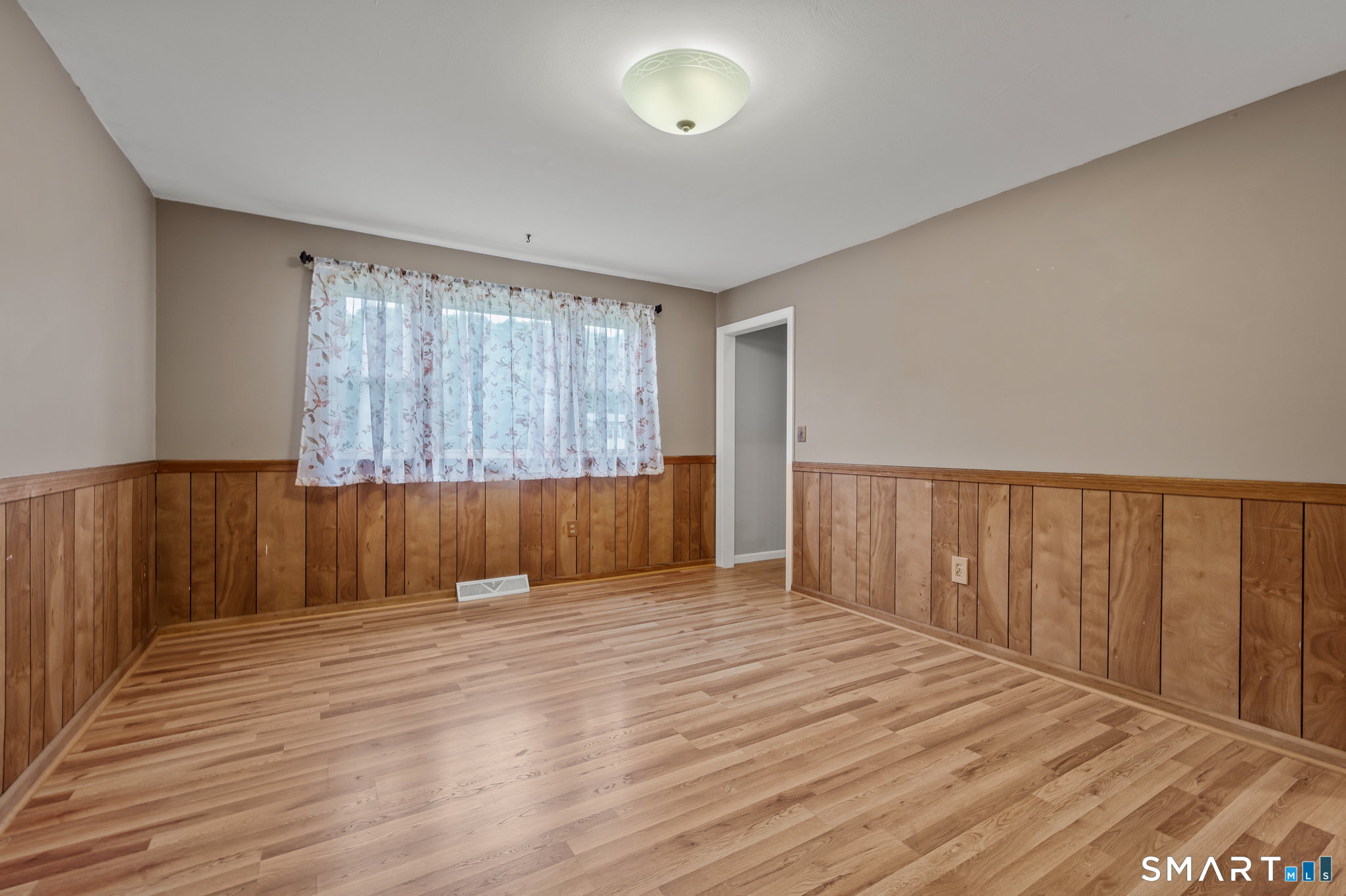 19 Sheffield Road North Haven CT 06473