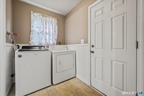 19 Sheffield Road North Haven CT 06473