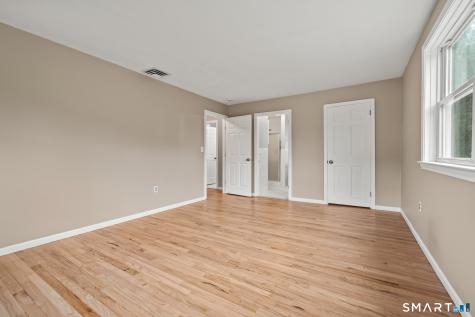 19 Sheffield Road North Haven CT 06473