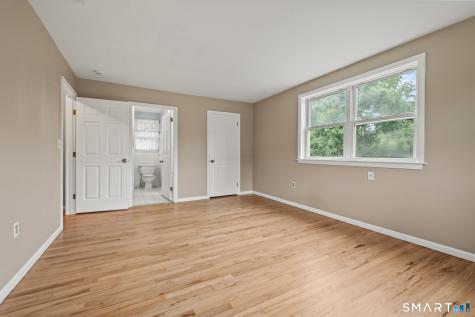 19 Sheffield Road North Haven CT 06473