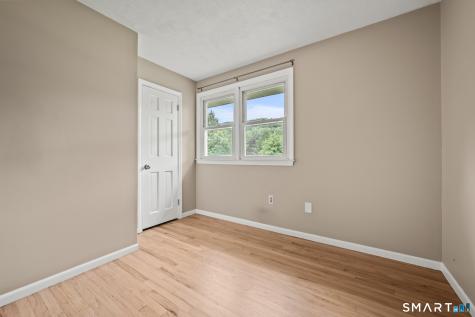 19 Sheffield Road North Haven CT 06473