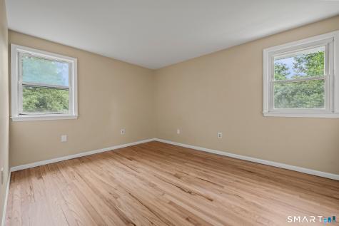 19 Sheffield Road North Haven CT 06473