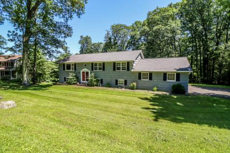 11 Chestnut Hill Drive New Fairfield CT 06812
