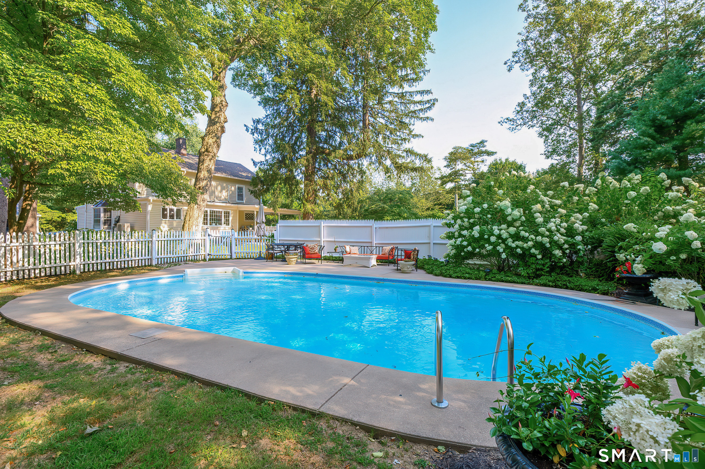 12 Gerdes Road New Canaan CT 06840