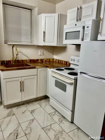 43 Taylor Avenue New Haven CT 06515