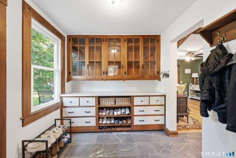 75 Main Street Middlefield CT 06481