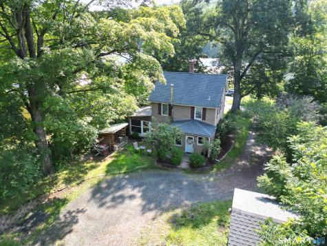 75 Main Street Middlefield CT 06481