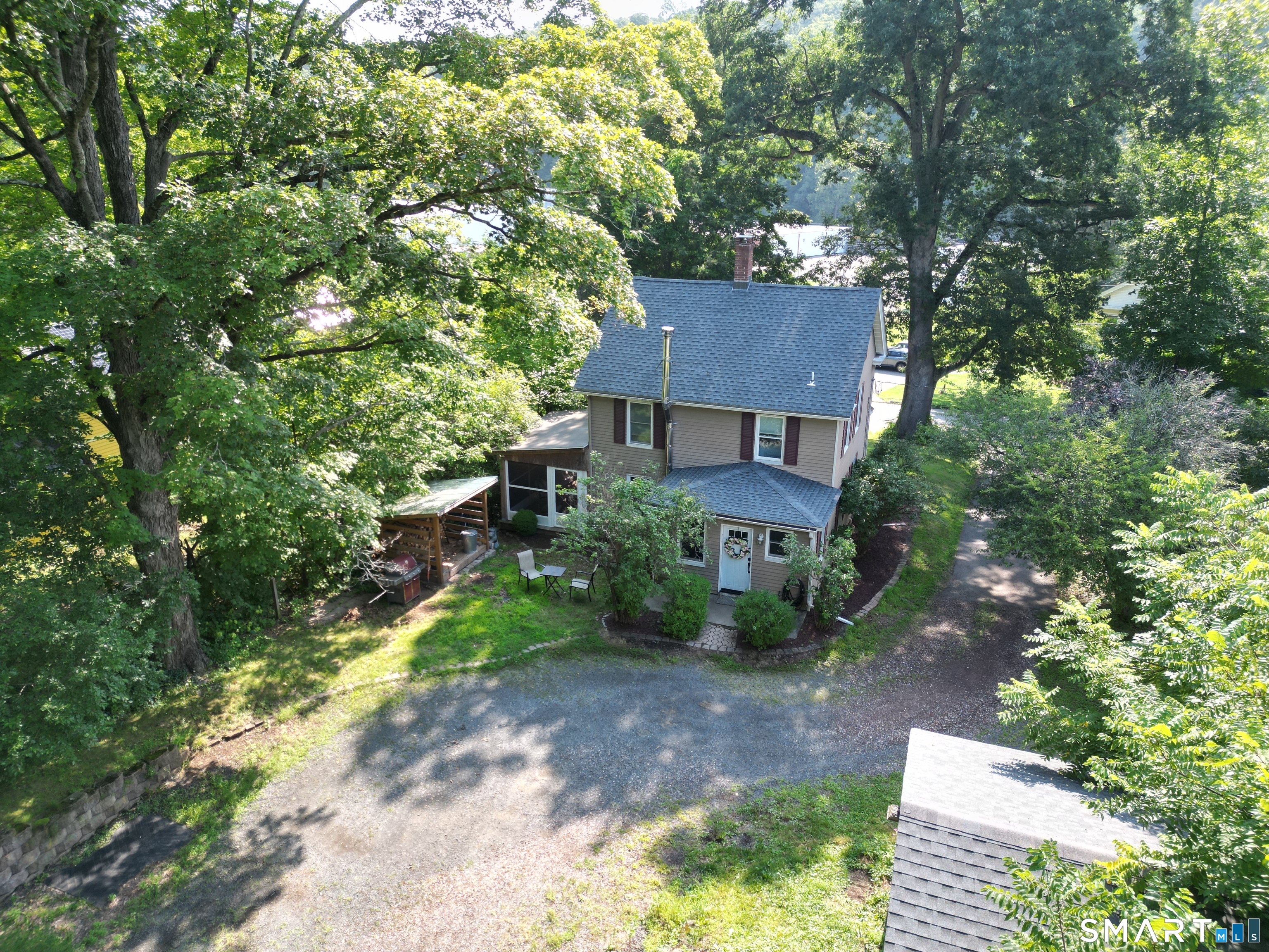 75 Main Street Middlefield CT 06481