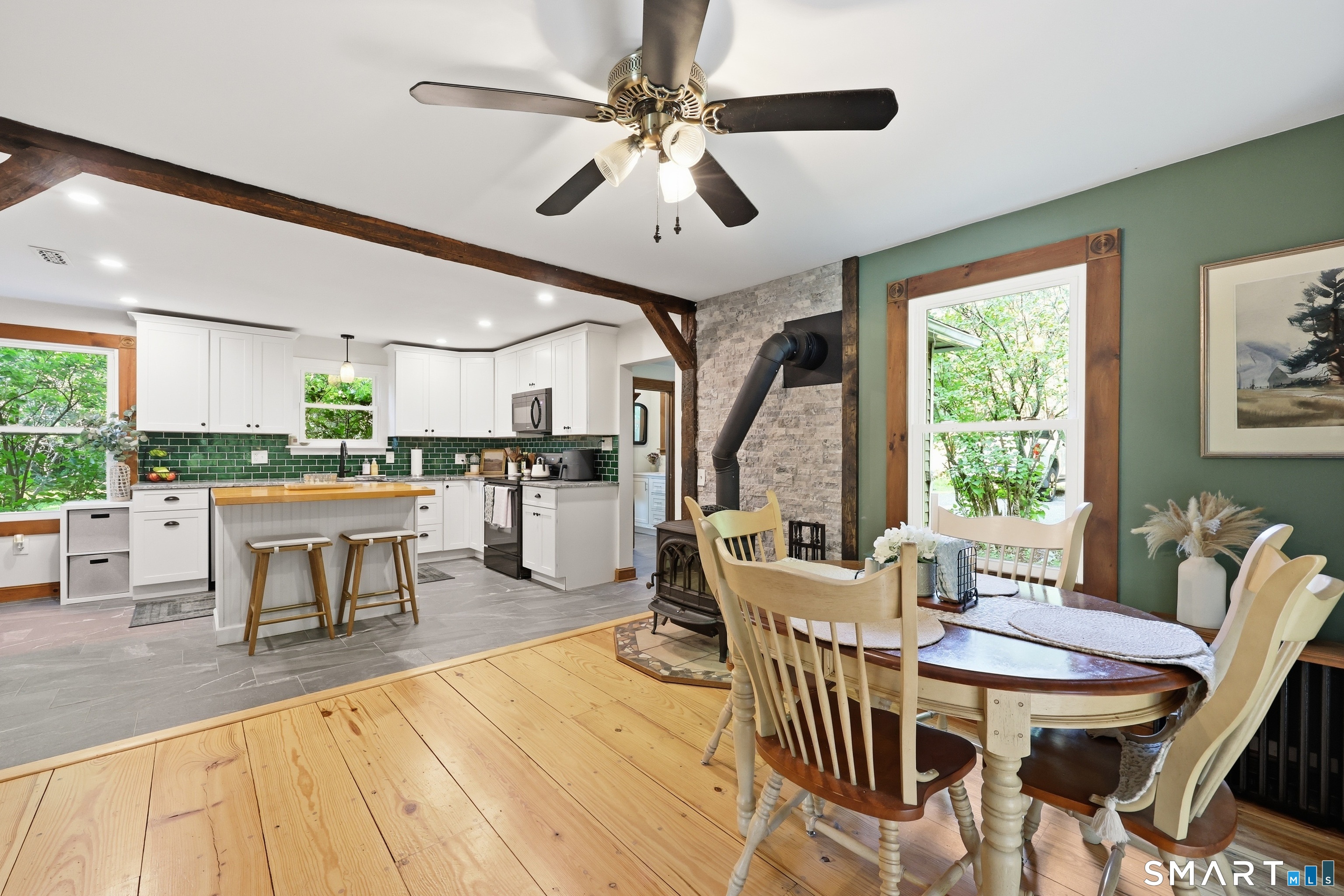 75 Main Street Middlefield CT 06481