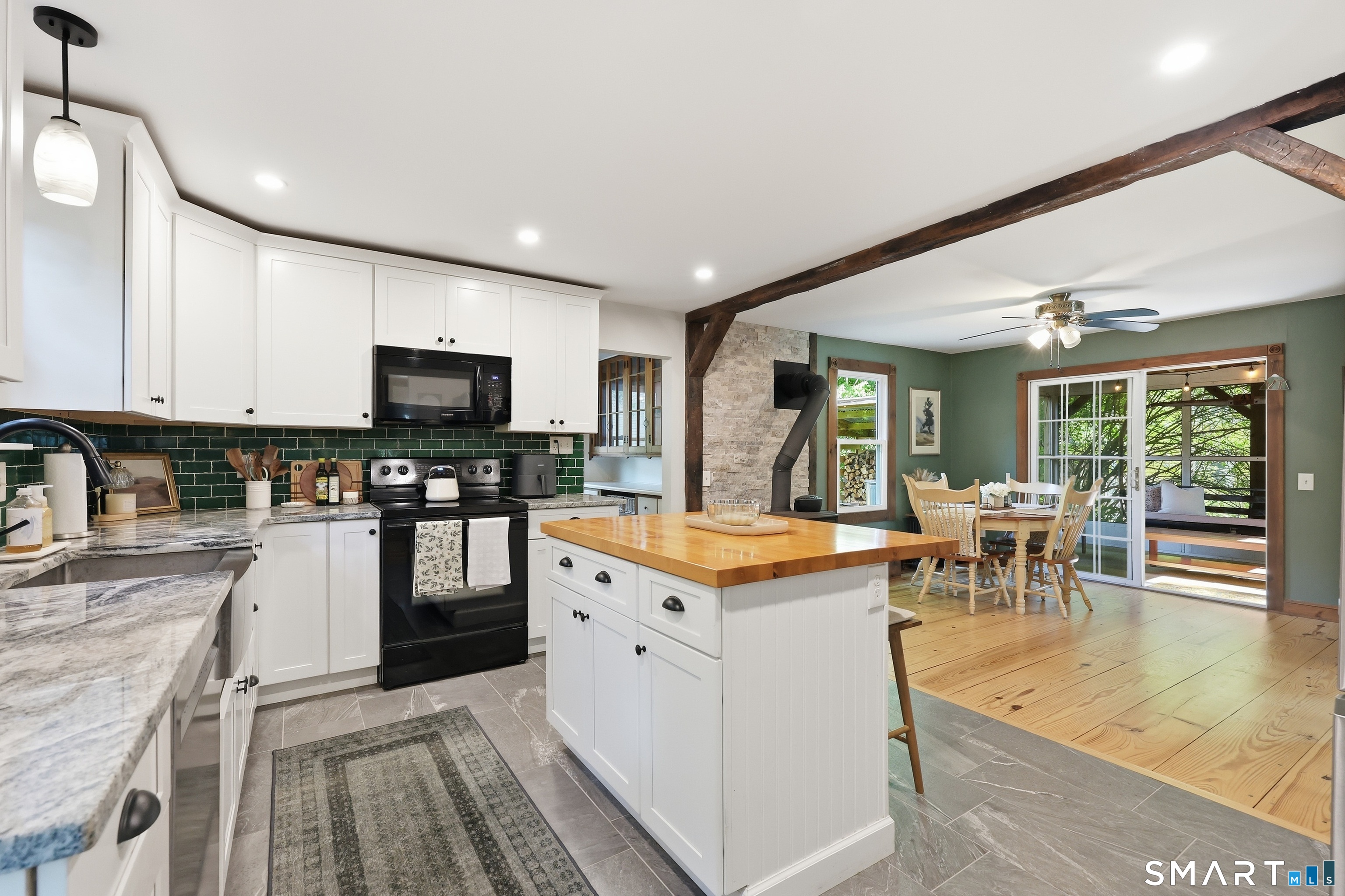 75 Main Street Middlefield CT 06481