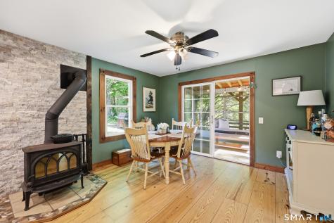 75 Main Street Middlefield CT 06481