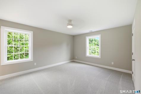 672 Vernon Street Manchester CT 06042