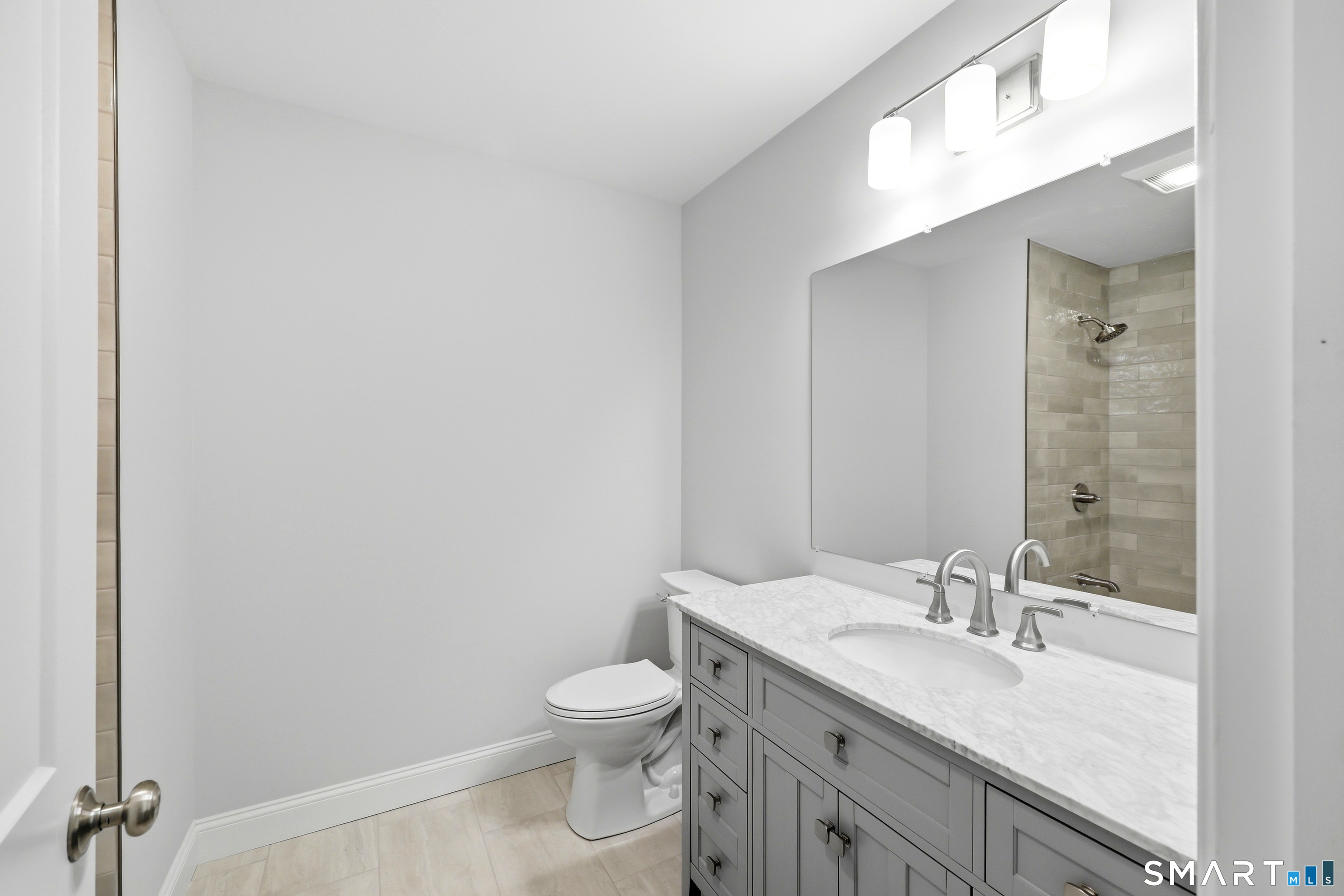 672 Vernon Street Manchester CT 06042