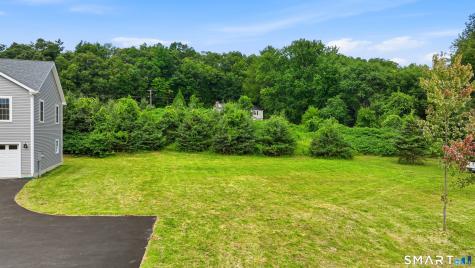 672 Vernon Street Manchester CT 06042