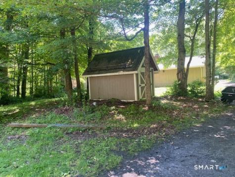 725 Georges Hill Road Southbury CT 06488