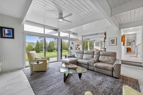 75 Montauk Avenue Stonington CT 06378