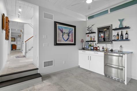 75 Montauk Avenue Stonington CT 06378