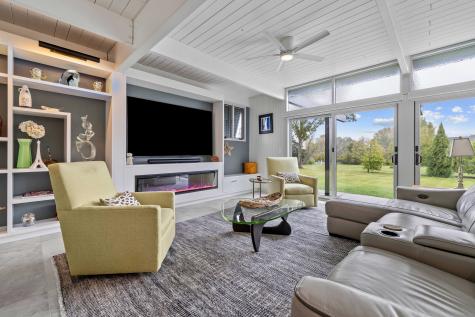 75 Montauk Avenue Stonington CT 06378