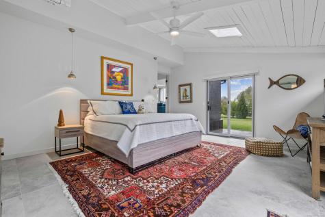 75 Montauk Avenue Stonington CT 06378