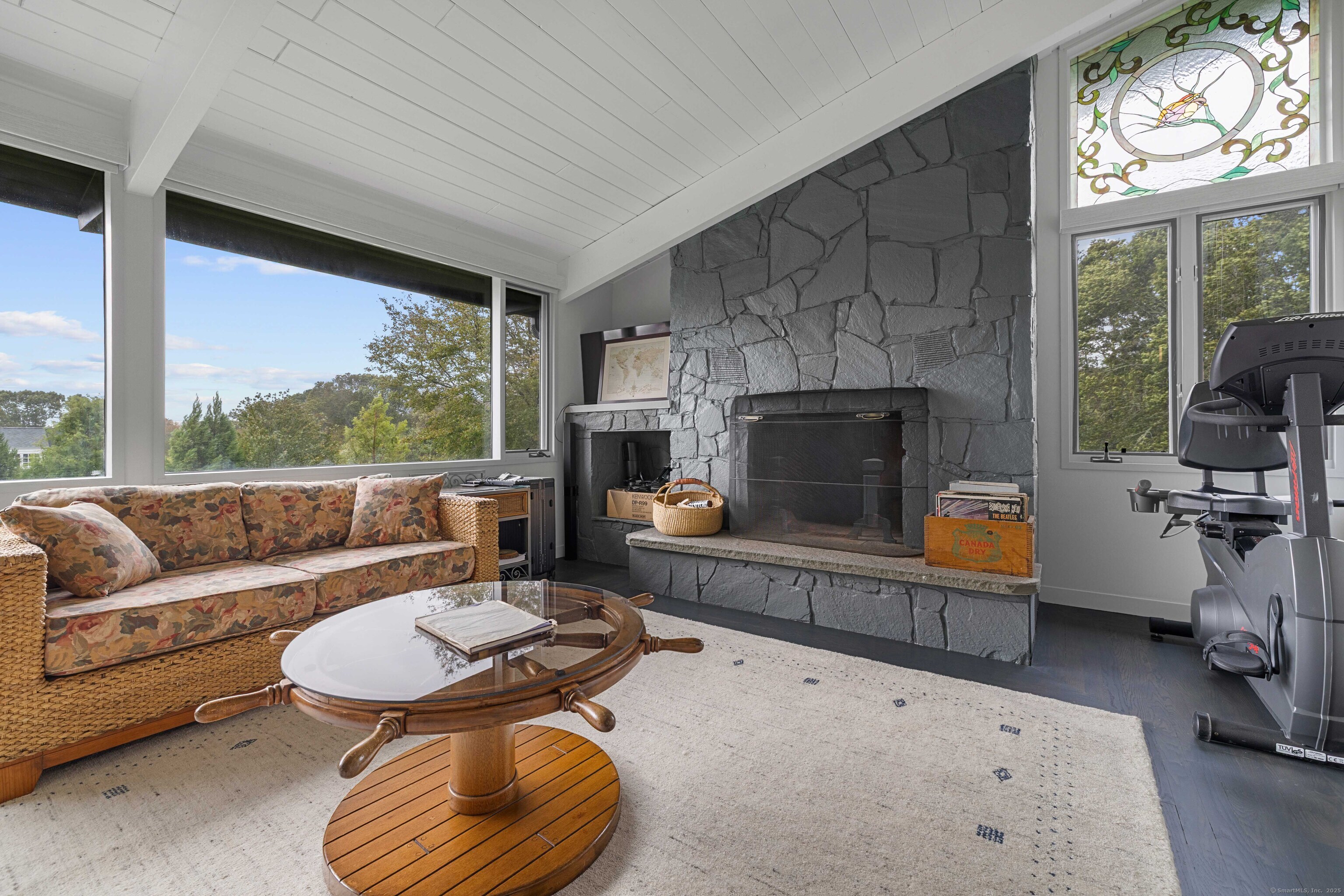 75 Montauk Avenue Stonington CT 06378