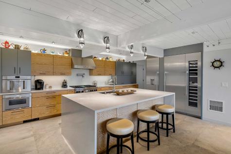 75 Montauk Avenue Stonington CT 06378