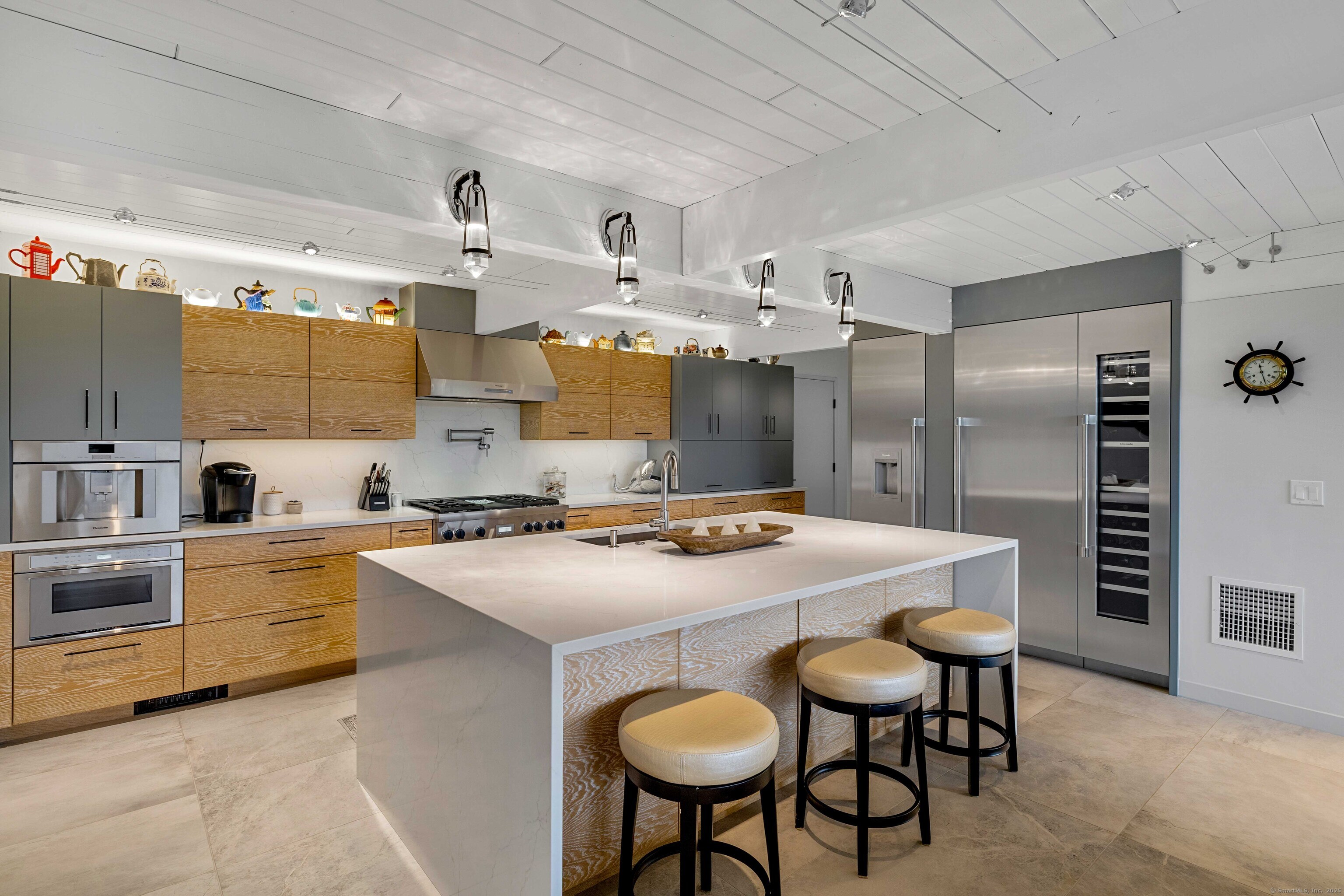 75 Montauk Avenue Stonington CT 06378