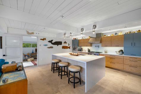 75 Montauk Avenue Stonington CT 06378