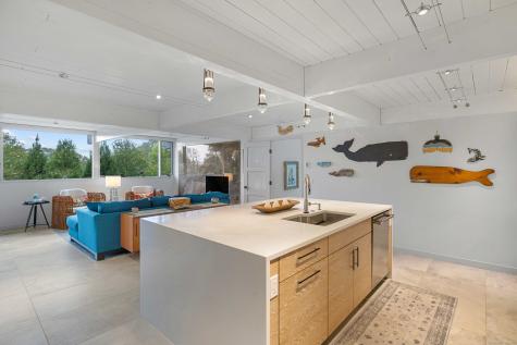 75 Montauk Avenue Stonington CT 06378