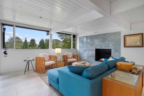 75 Montauk Avenue Stonington CT 06378