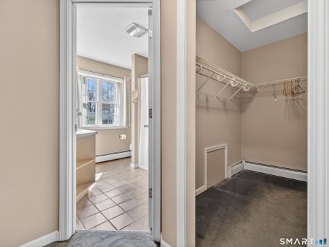 11 Cottage Lane East Lyme CT 06357