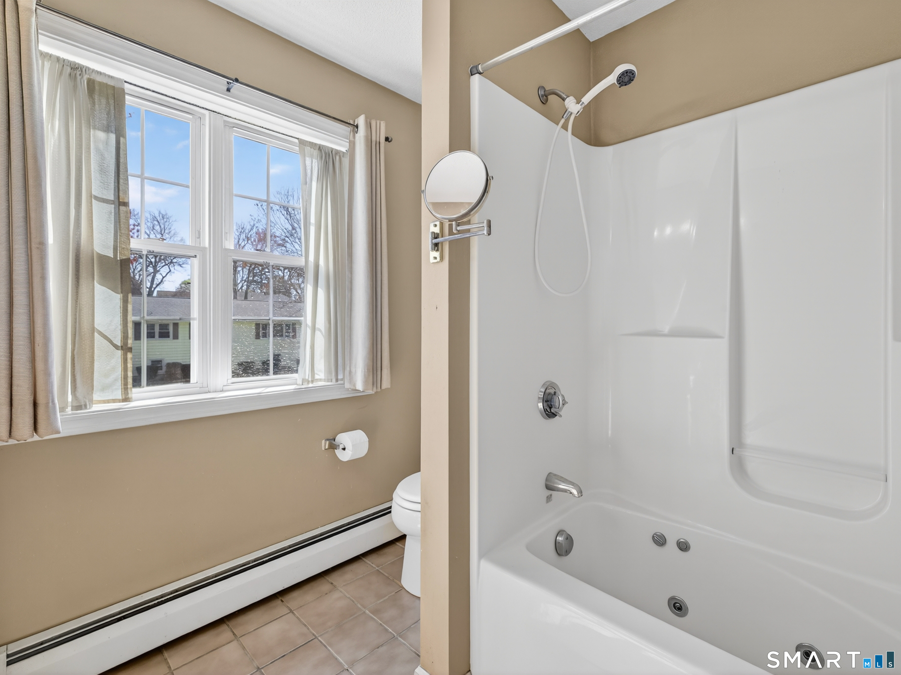 11 Cottage Lane East Lyme CT 06357
