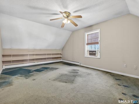 11 Cottage Lane East Lyme CT 06357