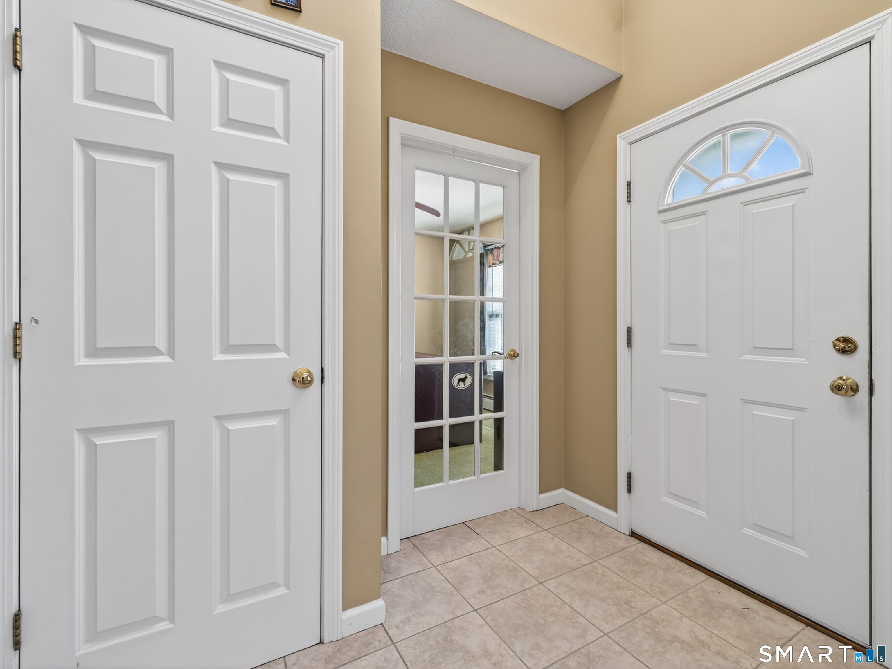11 Cottage Lane East Lyme CT 06357