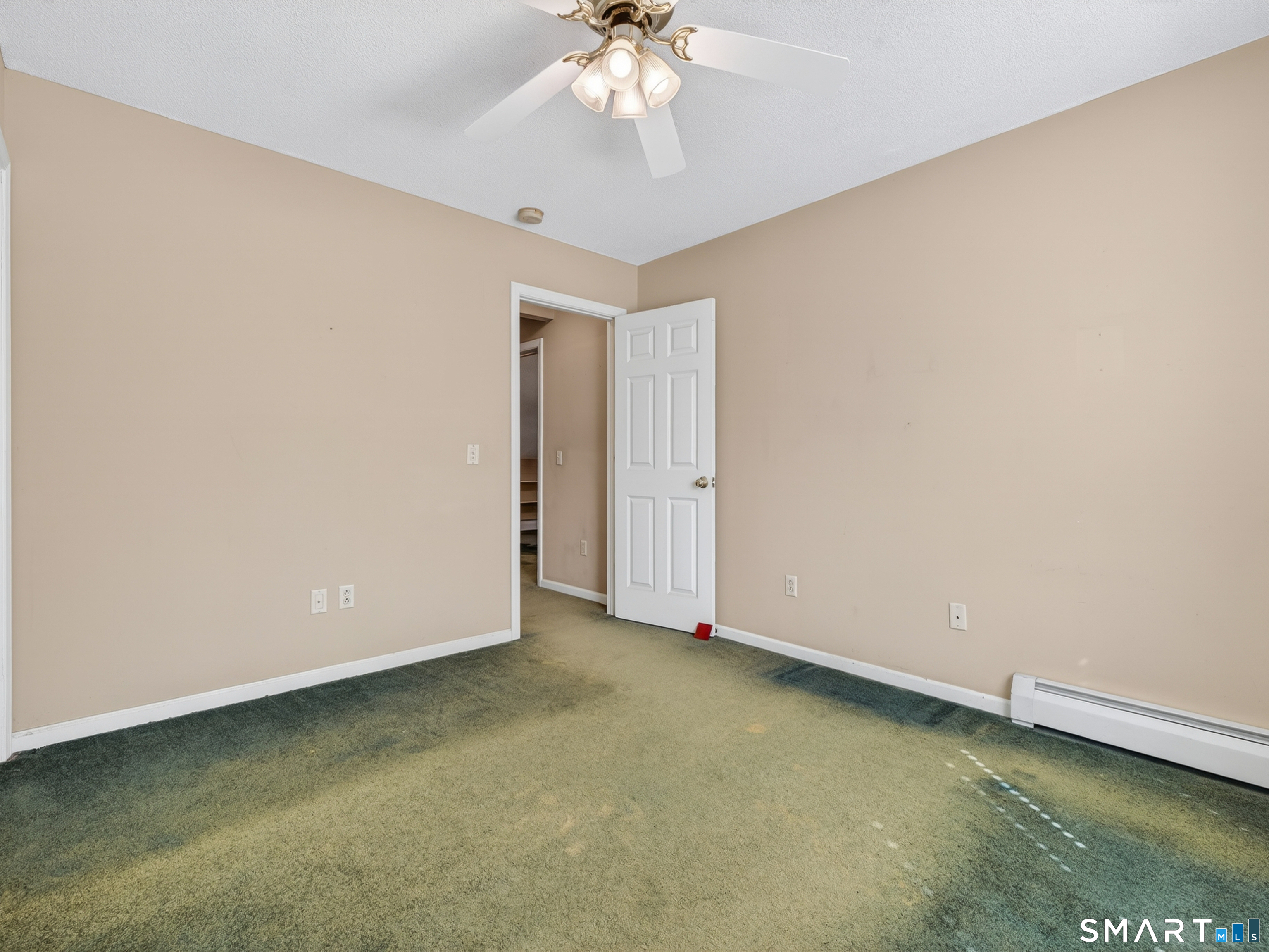 11 Cottage Lane East Lyme CT 06357