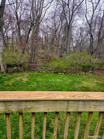 11 Cottage Lane East Lyme CT 06357