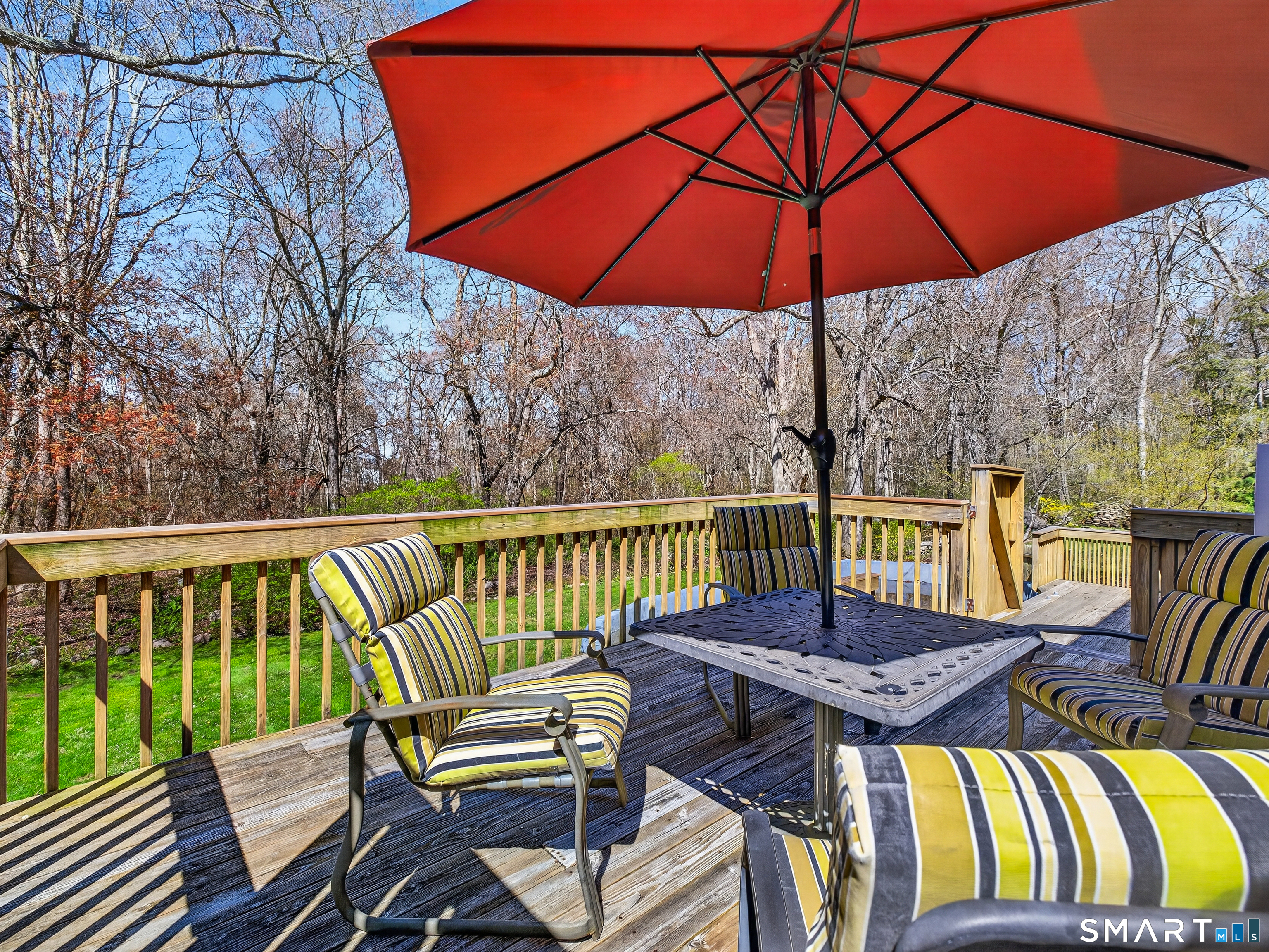11 Cottage Lane East Lyme CT 06357