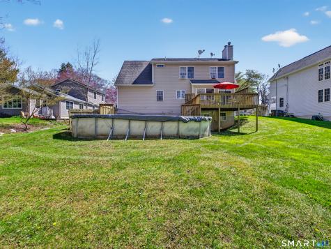 11 Cottage Lane East Lyme CT 06357