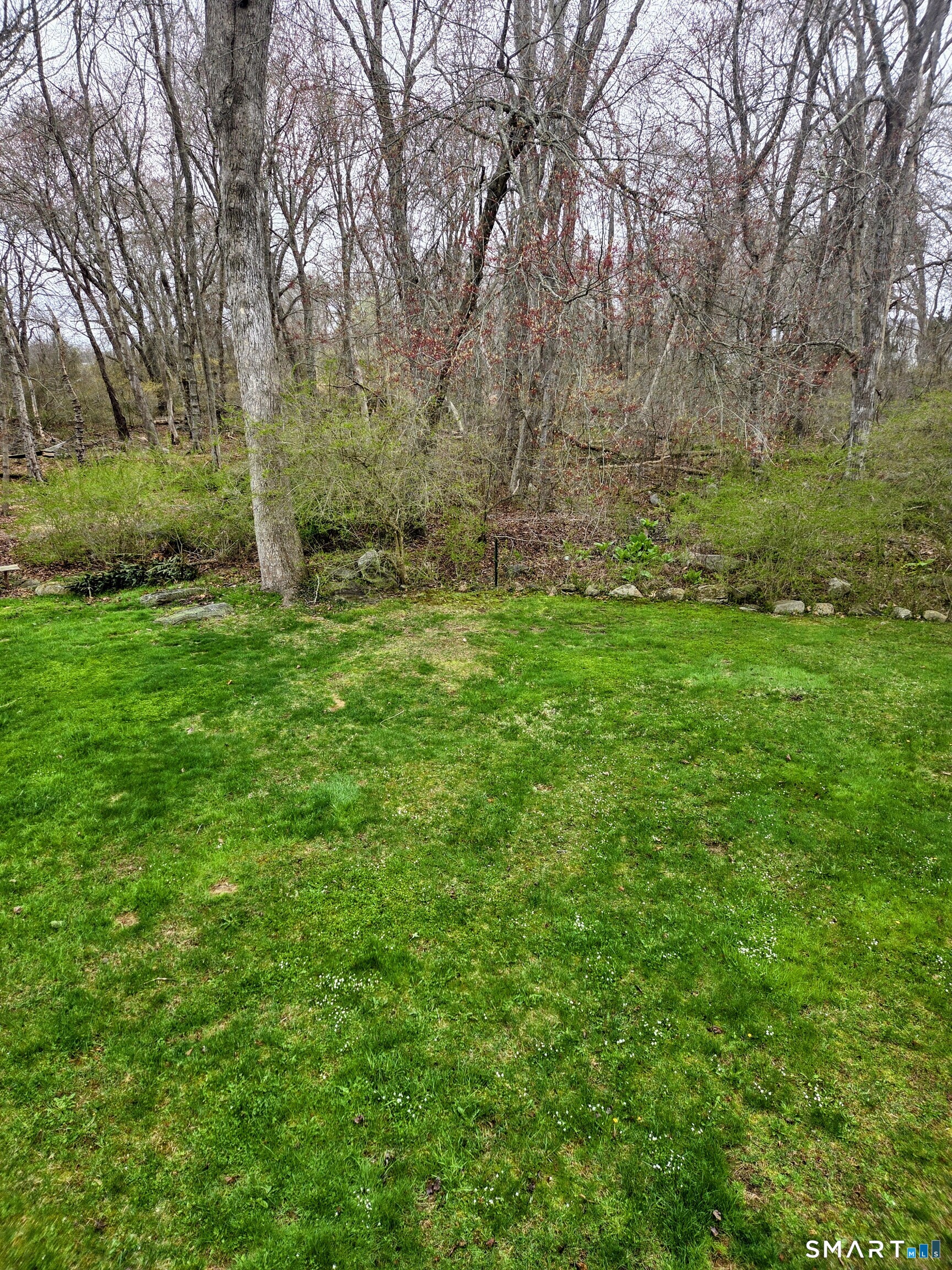 11 Cottage Lane East Lyme CT 06357