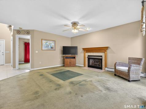 11 Cottage Lane East Lyme CT 06357
