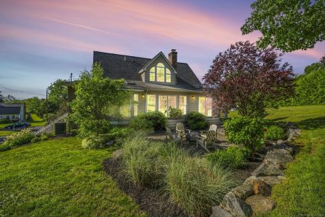 12 Wendover Road Suffield CT 06078