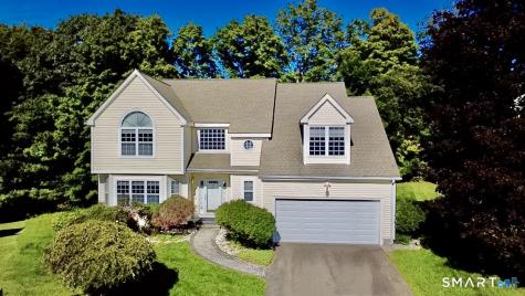 184 Rolling Green Middletown CT 06457