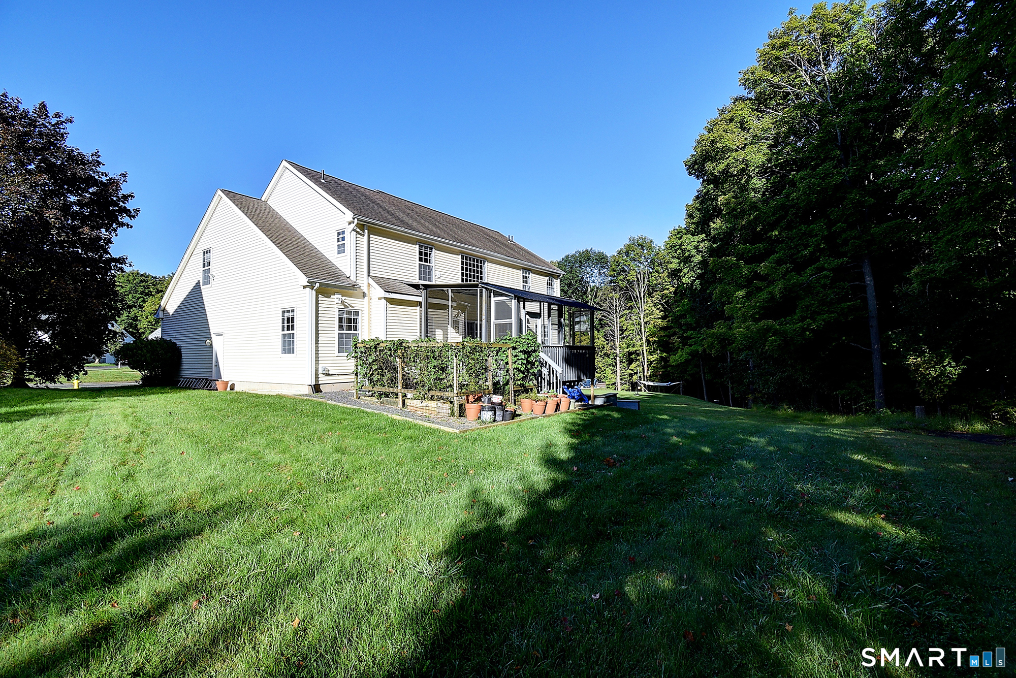 184 Rolling Green Middletown CT 06457