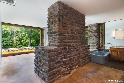 192 Cross Ridge Road New Canaan CT 06840