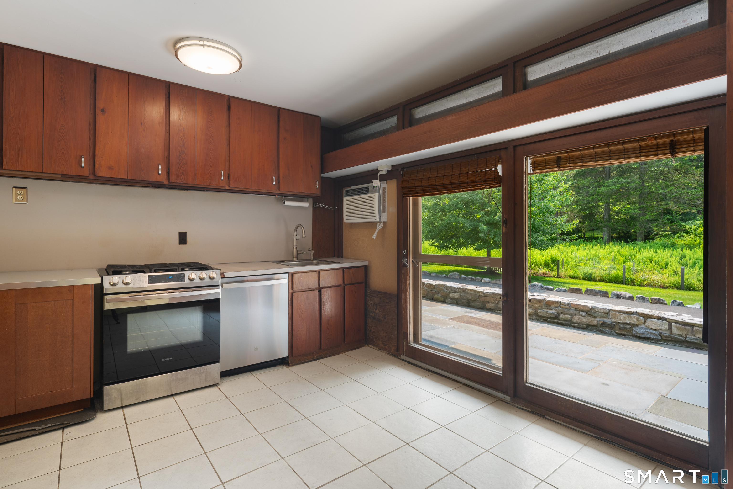 192 Cross Ridge Road New Canaan CT 06840