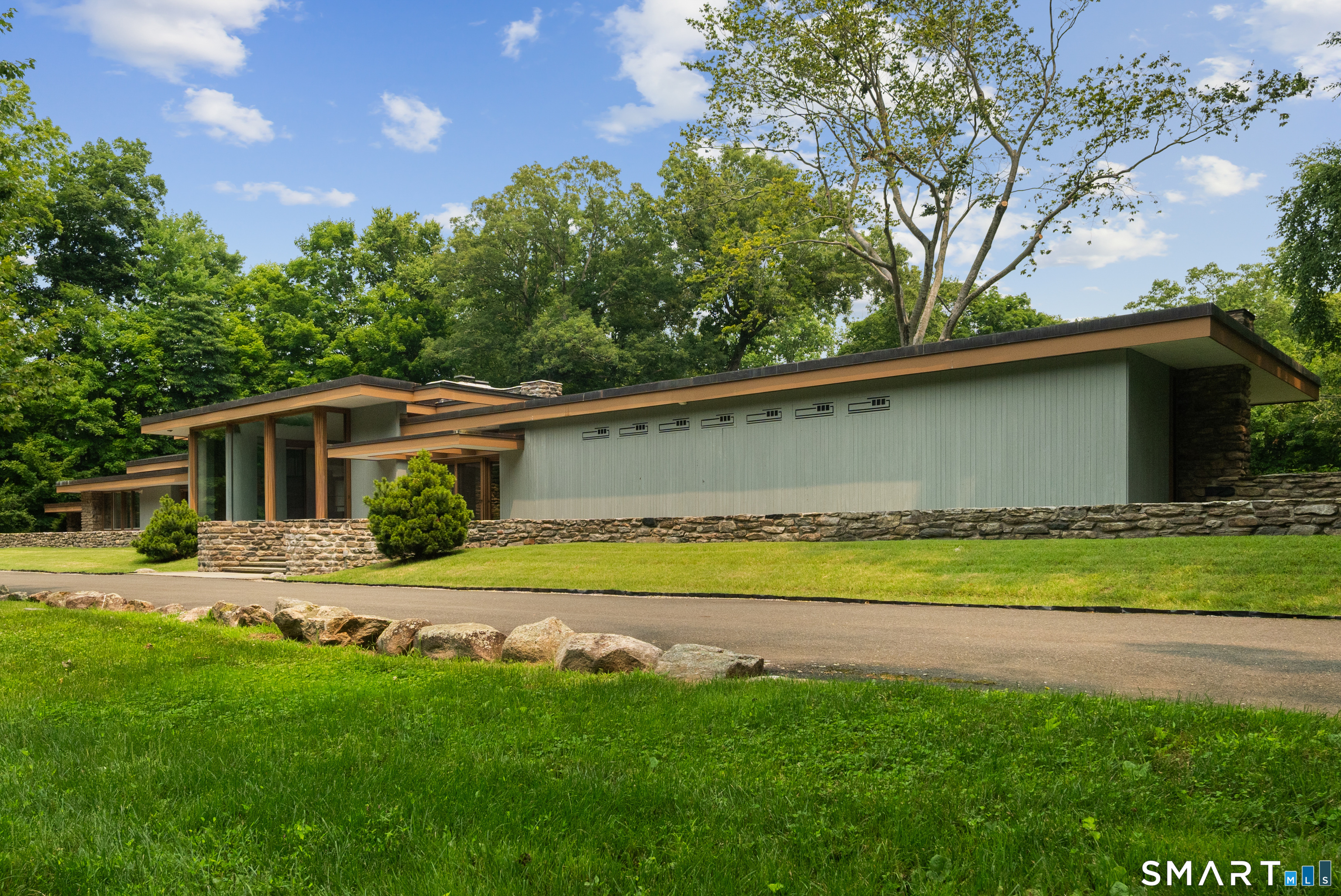 192 Cross Ridge Road New Canaan CT 06840