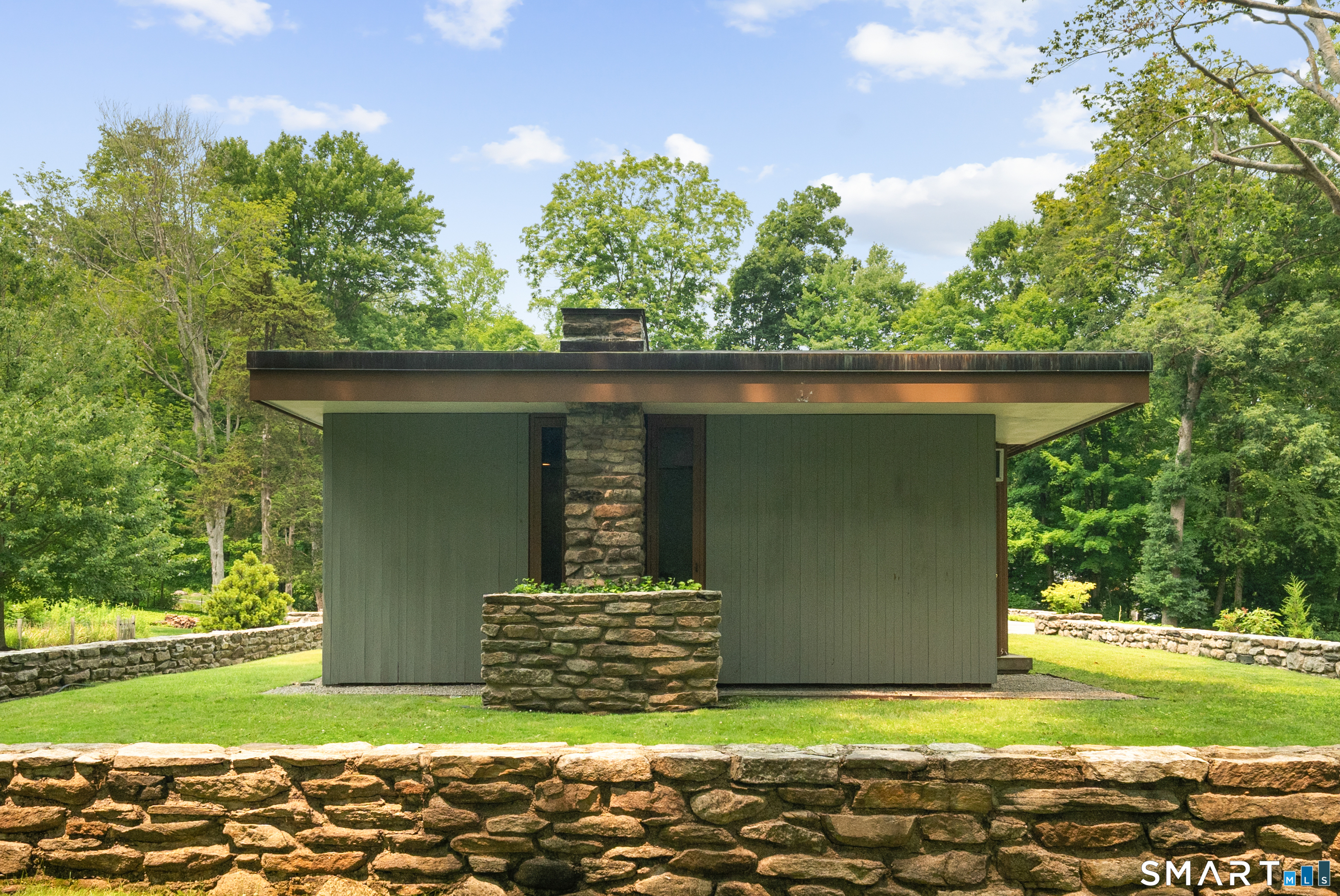192 Cross Ridge Road New Canaan CT 06840