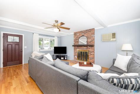 14 Fennwood Circle Newington CT 06111